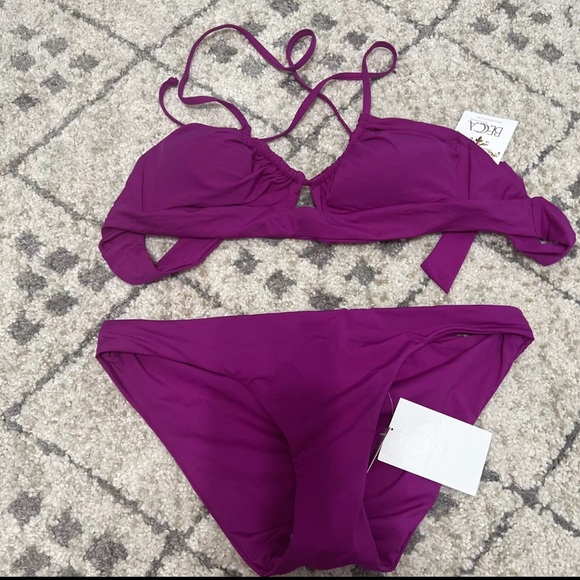 Nwt Becca Womens Berry Color Convertible Bikini Top Size Small Bottom Medium - Picture 3 of 3